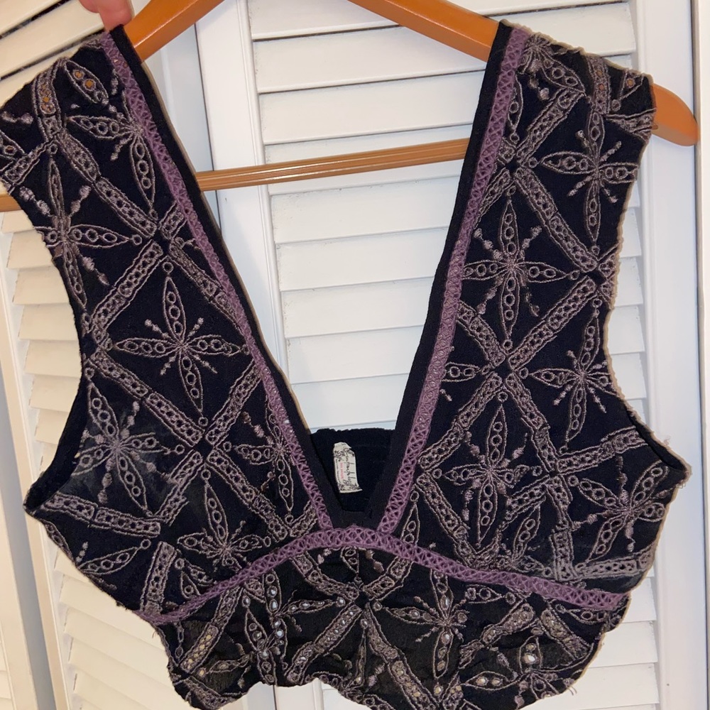 Perfect condition free people too